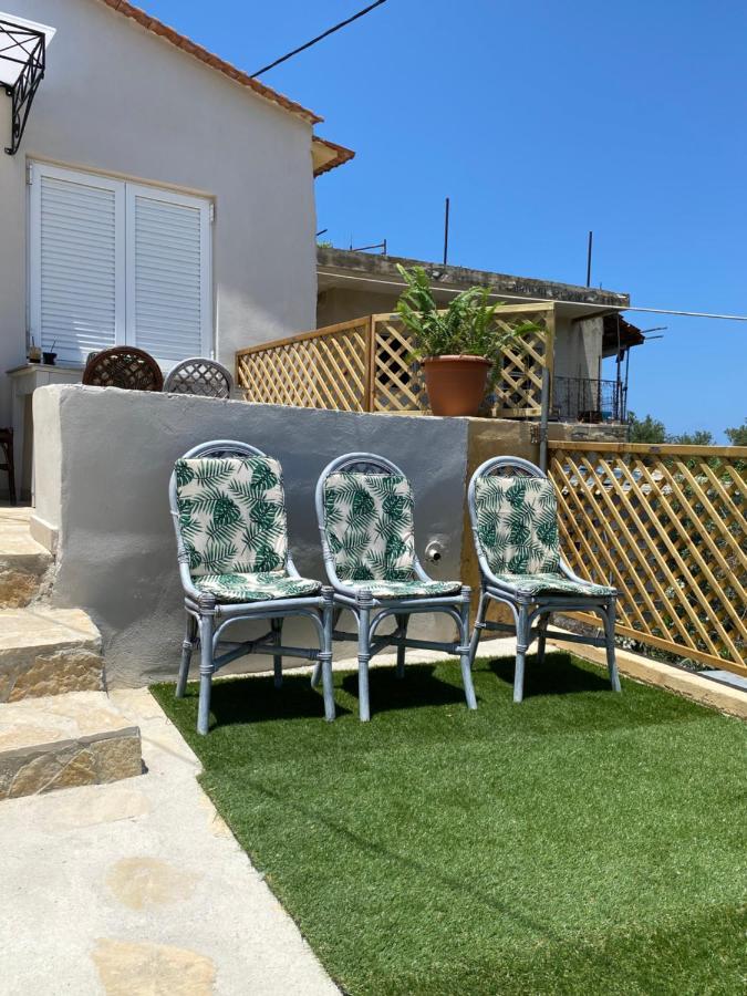 Casa Di Fragkiskos. Ένα Σπίτι Μέσα Στη Φύση. Villa Kondomarion Exteriör bild