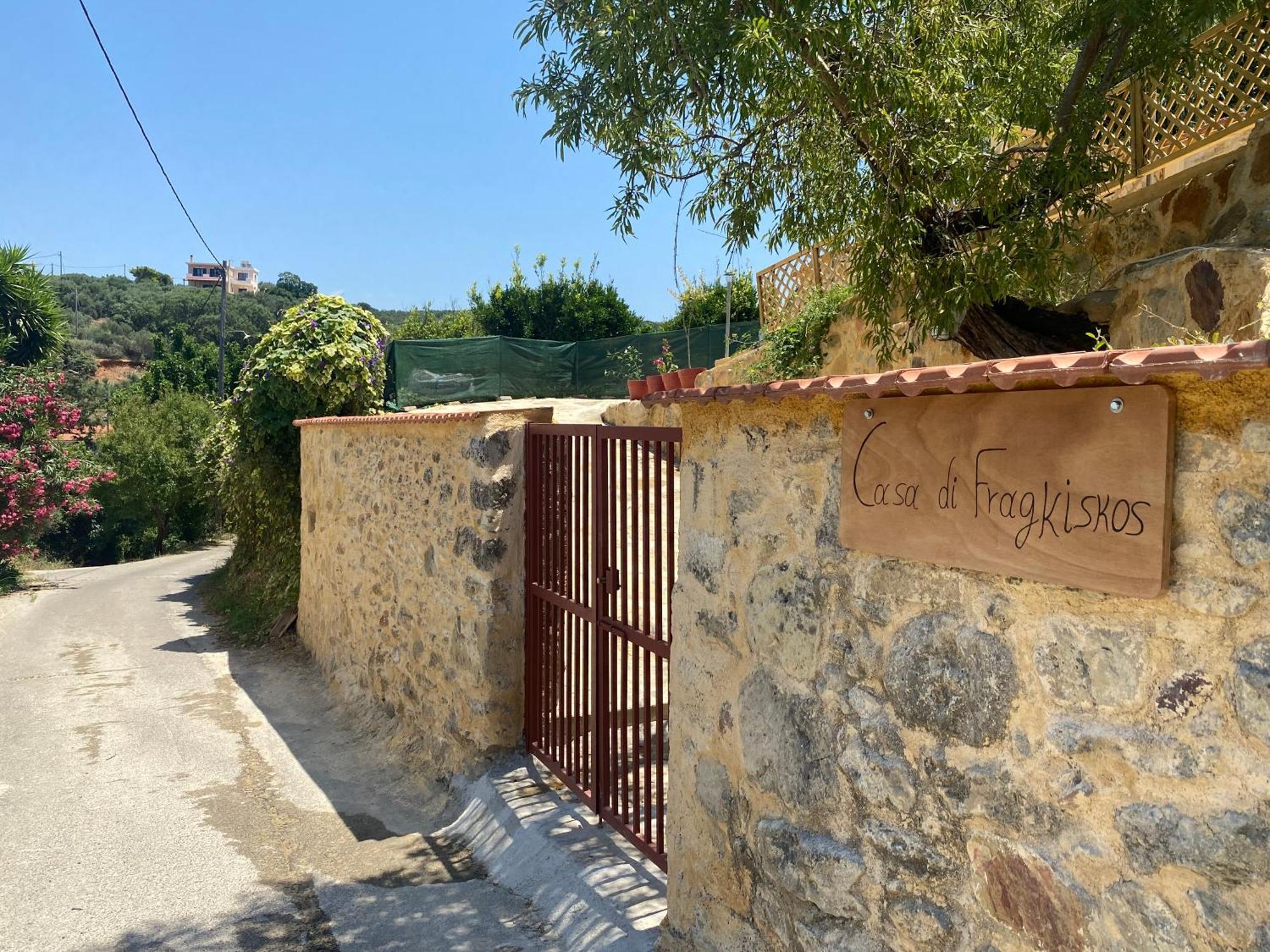 Casa Di Fragkiskos. Ένα Σπίτι Μέσα Στη Φύση. Villa Kondomarion Exteriör bild
